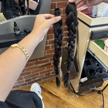 Evolution Artistic Hair design - Hair Salons Near Me - Lynn, Massachusetts Evolution Artistic Hair design - Hair Salons Near Me - Lynn, Massachusetts