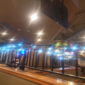 Buffalo Bobs Restaurant - American Near Me - Florence, Kentucky