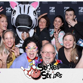Firefly Photo Booth - Photo Booth Rentals Near Me Firefly Photo Booth - Photo Booth Rentals Near Me