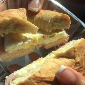 Maui Coffee Roasters - Seriously no taste whatsoever - Coffee Roasteries Near Me - Kahului, Hawaii Maui Coffee Roasters - Seriously no taste whatsoever - Coffee Roasteries Near Me - Kahului, Hawaii