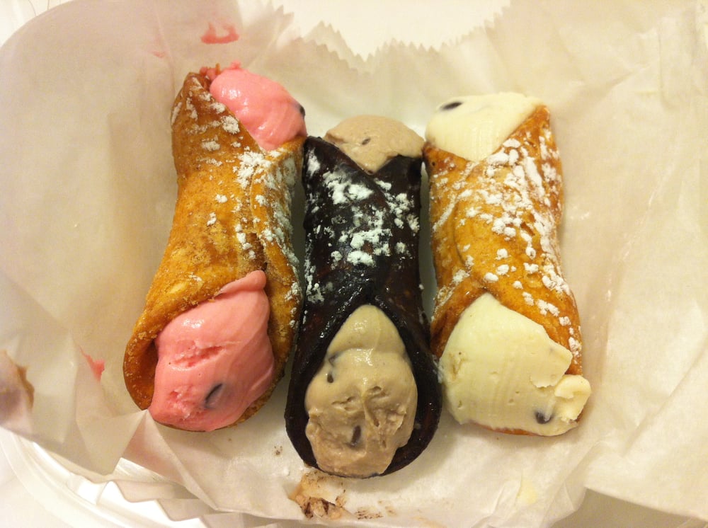 Emma & Angie's Cannoli Shack Logo