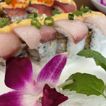 Youkoso Sushi - VIP and OMG rolls!!! Miso sauce.  Best around here!! Super folks here - Sushi Bars Near Me - Rochester, New York