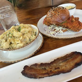 peasants FEAST - Mac n cheese, pork belly, and spicy chicken sandwich. - American Near Me - Solvang, California peasants FEAST - Mac n cheese, pork belly, and spicy chicken sandwich. - American Near Me - Solvang, California