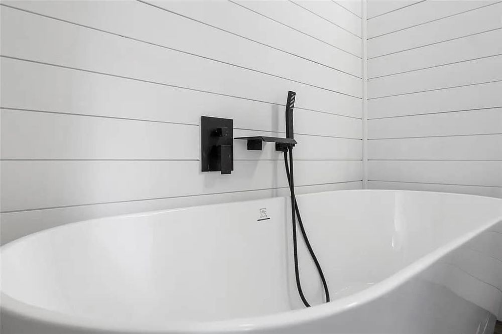 Slide of Taylor Roofing & Remodeling