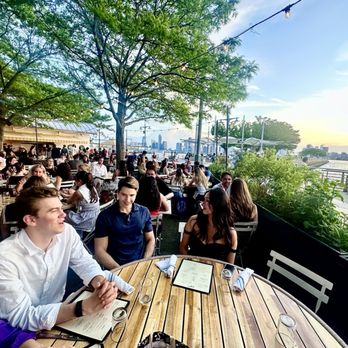Drift In - Do you when we arrived before the sun went down - Seafood Near Me - New York, New York