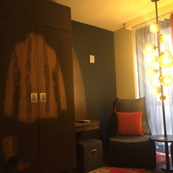 Bobby - Bobby hotel room - Hotels Near Me - Nashville, Tennessee Bobby - Bobby hotel room - Hotels Near Me - Nashville, Tennessee