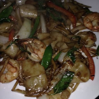 NORI - Drunken Noodles With Shrimp - well executed - Thai Near Me - Boca Raton, Florida NORI - Drunken Noodles With Shrimp - well executed - Thai Near Me - Boca Raton, Florida
