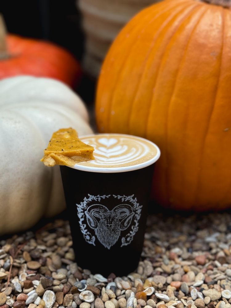 Wilderlove Coffee Logo