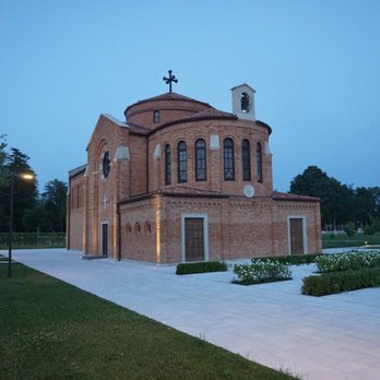 JW Marriott Venice Resort & Spa - There's a church in this island - Hotels Near Me - Venice, RM