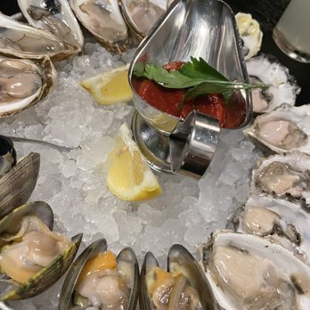 Sotto Mare - Oysters on Half Shell (mix of west coast & east coast) + 4 clams. - Seafood Near Me - San Francisco, California Sotto Mare - Oysters on Half Shell (mix of west coast & east coast) + 4 clams. - Seafood Near Me - San Francisco, California