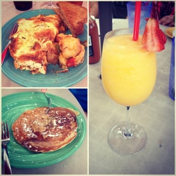 Hobbit Cafe - Avocado omelet with potato hash, peanut butter pancake & frozen mimosa - Burgers Near Me - Houston, Texas Hobbit Cafe - Avocado omelet with potato hash, peanut butter pancake & frozen mimosa - Burgers Near Me - Houston, Texas
