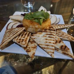 Cafe Arielle at the Stabin Museum - Baked brie