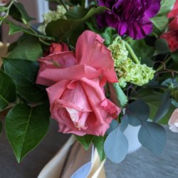 Blooms & Co - 2 days after delivery on a $150 bouquet