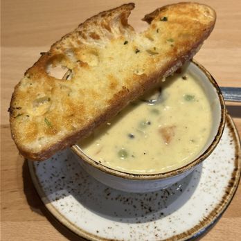 Ruscello at Nordstrom - Chicken pot pie soup - Italian Near Me - Oak Brook, Illinois
