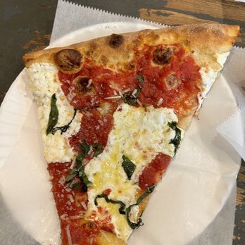 Williamsburg Pizza - Margherita LG - Pizza Near Me - New York, New York Williamsburg Pizza - Margherita LG - Pizza Near Me - New York, New York