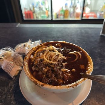Bourbon Street Bar - Chili with onions and cheese - Beer, Wine & Spirits Near Me - Green Bay, Wisconsin Bourbon Street Bar - Chili with onions and cheese - Beer, Wine & Spirits Near Me - Green Bay, Wisconsin