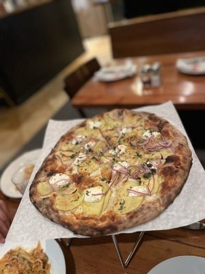 Pazzo by null