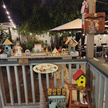 The Classic Cafe - Backyard patio - Coffee & Tea Near Me - Fullerton, California The Classic Cafe - Backyard patio - Coffee & Tea Near Me - Fullerton, California