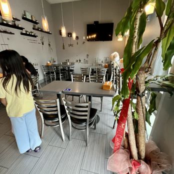 Mr. Champion - It's a cute hk cafe style - Cantonese Near Me - Arcadia, California