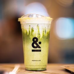 Moka & Co - Iced-Pistachio-Matcha-Latte