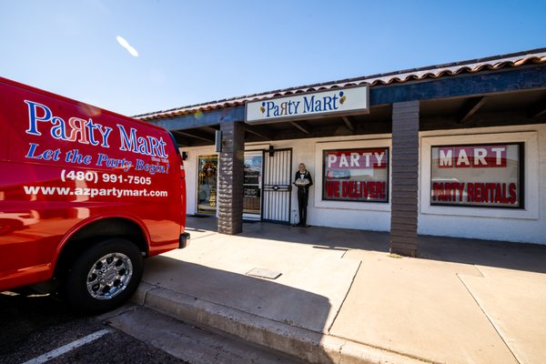 Come Check out our Party Store! - AZ Party Mart has served Scottdale and the surrounding Valley for almost 40 years from our friendly little shop. Stop by and we can help you with balloon decorations, Helium, and rental equipment for an awesome event.