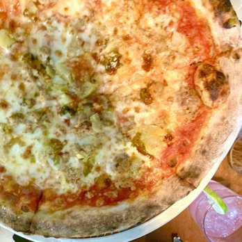 Square Peg Pizzeria Glastonbury - SMALL Hebron Ave - Pizza Near Me - Glastonbury, Connecticut Square Peg Pizzeria Glastonbury - SMALL Hebron Ave - Pizza Near Me - Glastonbury, Connecticut
