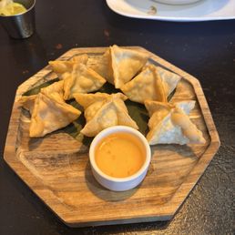 Crab Rangoon