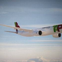TAP - MIA-LIS (monitor) - this is their Airbus 330-900neo, for which smaller TAP Air Portugal is justifiably proud of being its launch customer!