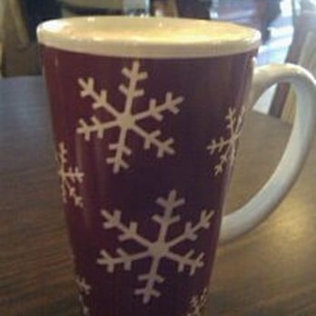 Mamma Llama Eatery & Cafe - Tea Latte at the Llama.  Great way to keep the cold at bay. - Coffee & Tea Near Me - Weaverville, California