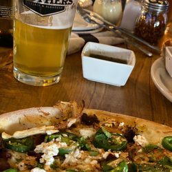 Freedom Brothers Pizzeria & Alehouse