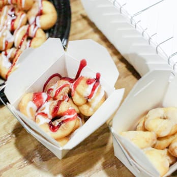 Mom's Mini Donuts - a variety of pastries - Donuts Near Me Mom's Mini Donuts - a variety of pastries - Donuts Near Me