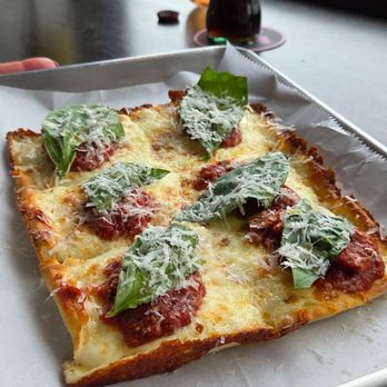 Sam’s Square Pie  - Crush Pie on gluten free crust. Check out those crispy edges! - Pizza Near Me - Indianapolis, Indiana