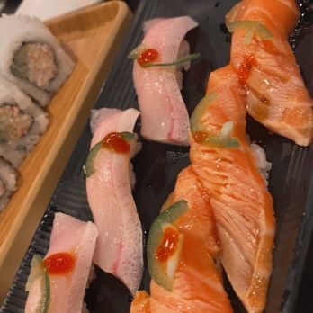 Show Sushi - Sushi Bars Near Me - San Dimas, California
