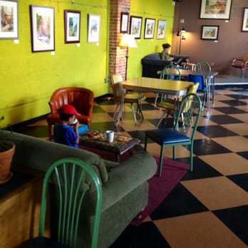 Metro Coffee Company - Spacious, comfy - Coffee & Tea Near Me - Casper, Wyoming