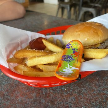DO Shaggy's - Kid Cheeseburger Fun Box - Burgers Near Me - St. Charles, Missouri
