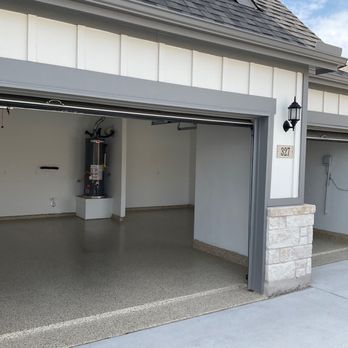 Casey Custom Decorative Concrete - Driftwood 1/4" flake, Penntek Polyurea basecoat (99.5% solids), Penntek Polyaspartic topcoat (95% solids), NOT epoxy - Masonry/Concrete Near Me - Dripping Springs, Texas Casey Custom Decorative Concrete - Driftwood 1/4" flake, Penntek Polyurea basecoat (99.5% solids), Penntek Polyaspartic topcoat (95% solids), NOT epoxy - Masonry/Concrete Near Me - Dripping Springs, Texas