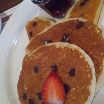 Mimi's Cafe - Chocolate chip puppy pancakes from the kids menu - American Near Me - Elk Grove, California