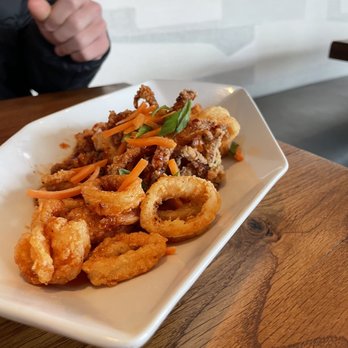 17 River Grille - Calamari and shrimp appetizer - American Near Me - Chagrin Falls, Ohio 17 River Grille - Calamari and shrimp appetizer - American Near Me - Chagrin Falls, Ohio