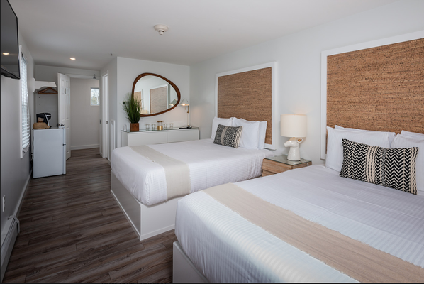 Stones Throw Hotel and Restaurant by null