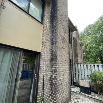 Melvin R Power Washing - Before - Pressure Washers Near Me