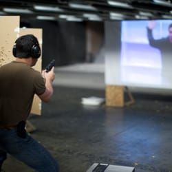 Israeli Tactical School - TACTICAL VIDEO DECISION MAKING LIVE FIRE SHOOTING