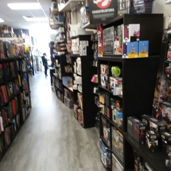Summit Comics and Games - Comic Books Near Me - Lansing, Michigan