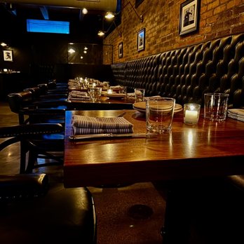 The Loyalist - Dinning Area - New American Near Me - Chicago, Illinois The Loyalist - Dinning Area - New American Near Me - Chicago, Illinois