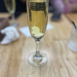 J'ouvert Caribbean Kitchen & Bar - Passion Fruit mimosa