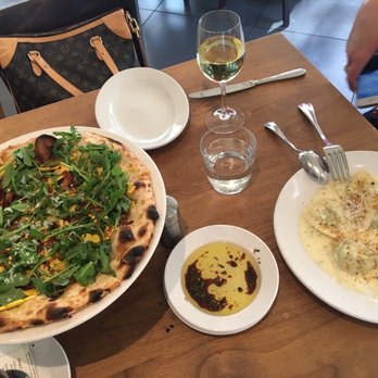 Piatti - Delicata Squash & Arugula Pizza and Spinach Ricotta Ravioli. - Italian Near Me - Sacramento, California