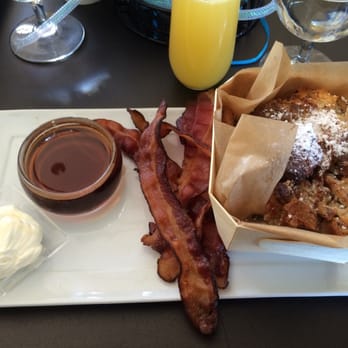 Cafe Flora - French toast - Breakfast & Brunch Near Me - Saint Louis, Missouri