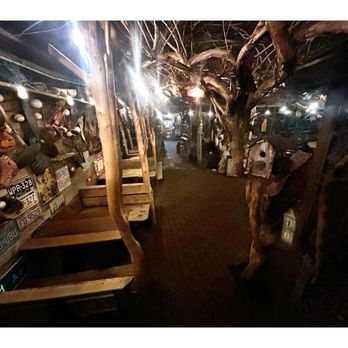 The Log Cabin - The Log Cabin. 346 Potter Rd, Des Plaines, IL . Cool! - Pubs Near Me - Des Plaines, Illinois