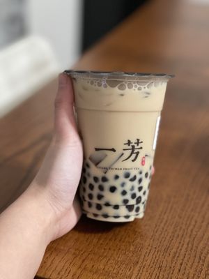 Yifang Taiwan Fruit Tea