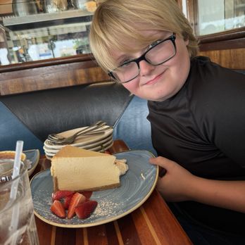 Pappas Seafood House - Cheesecake - Seafood Near Me - Webster, Texas