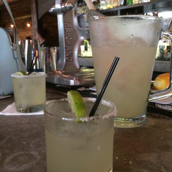 Bakersfield Short North - Bars Near Me - Columbus, Ohio